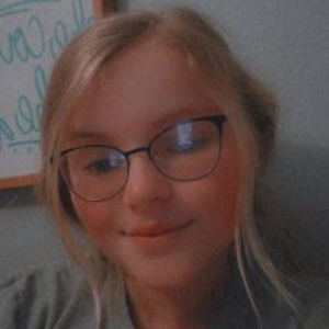 Meet your Posher, Whitney